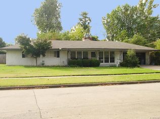 1758 E 60th Pl, Tulsa, OK 74105