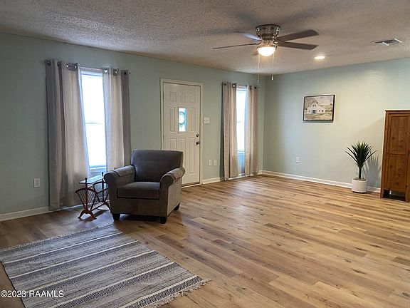 2nd image of 218 Wilree Dr