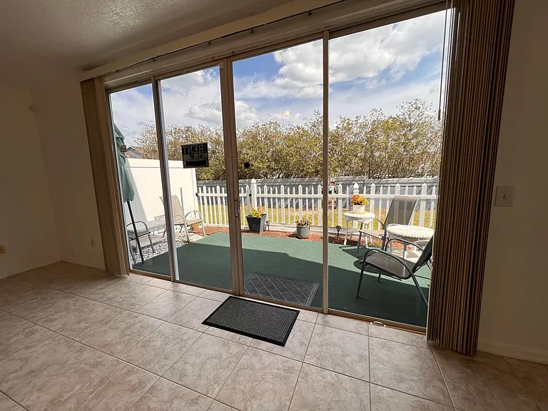329 Orchid Dr — Photo 17