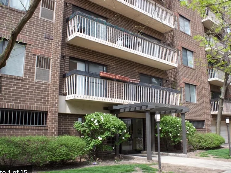 6102 N Sheridan Rd #204 — Photo 9