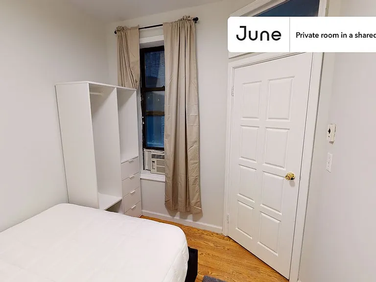 136 W 109th St #B — Photo 3