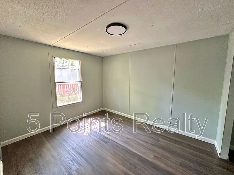 9329 Beeler Ct — Photo 8