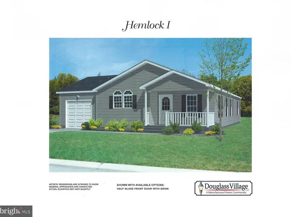 22 Daphne Ct, Douglassville, PA 19518