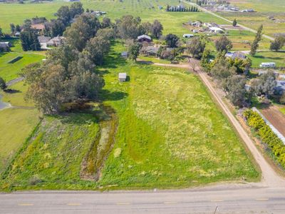 7881 N Thompson Ave, Clovis, CA, 93619