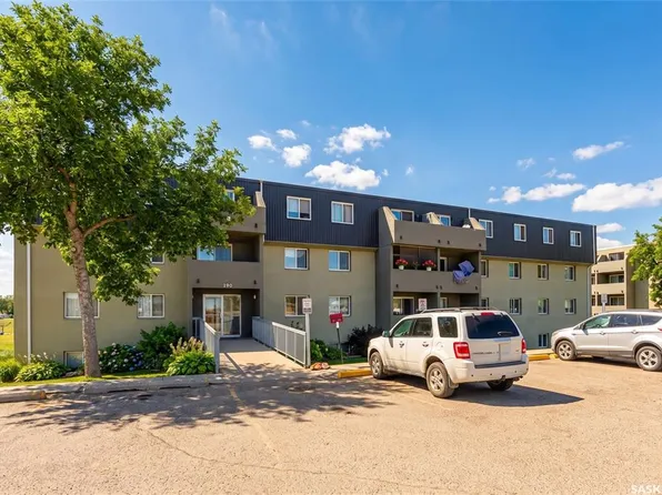 UNIT 302-550 Laurier STREET, Moose Jaw, SK S6H 6X6
