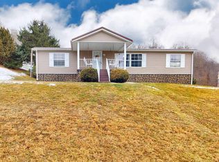146 Boylen Ave, Grafton, WV 26354