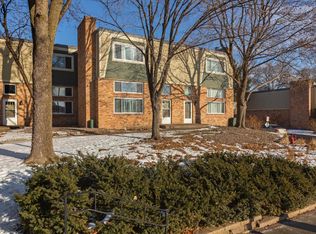 7307 Franklin Ave W, Saint Louis Park, MN 55426