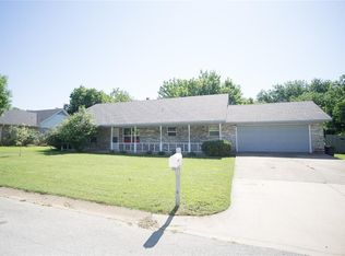303 S Denton Ave, Justin, TX 76247