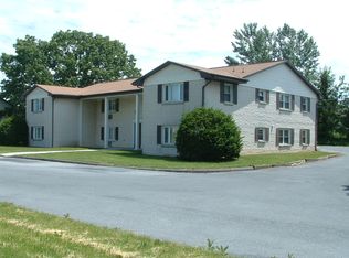 226 Hartley Rd APT 1, Hershey, PA 17033