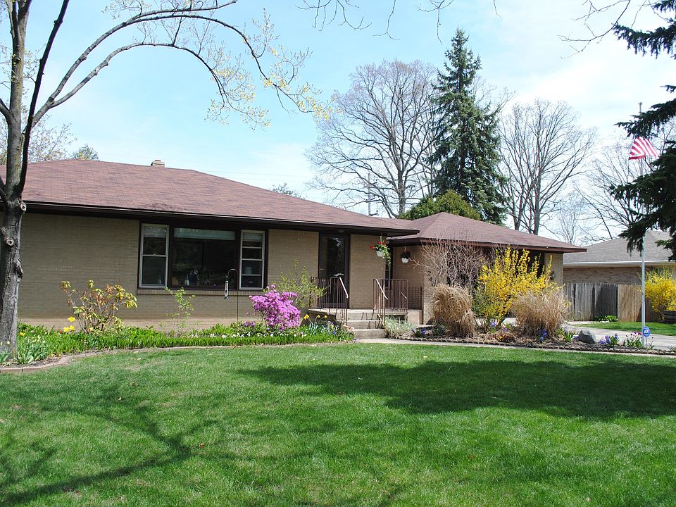 1st image of 2460 Bristolwood Dr NW