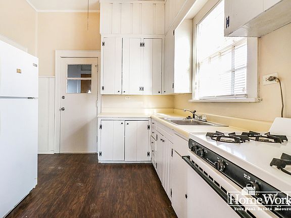 5th image of 1001 E Indiana Ave