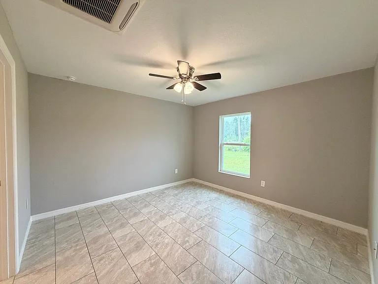 15677 SW 37th Cir — Photo 19