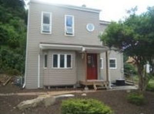 26 Troy St, Pittsburgh, PA 15209