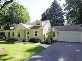316 Garden Ct, Bowling Green, OH 43402