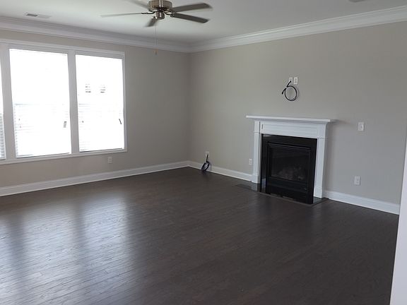 Great Room with Fireplace