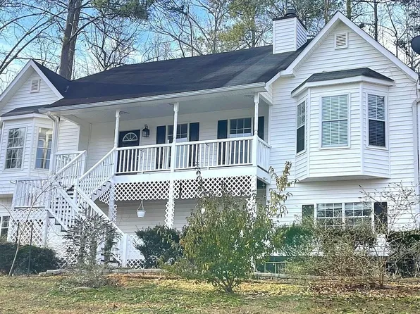 237 Tanglewood Dr, Hiram, GA 30141