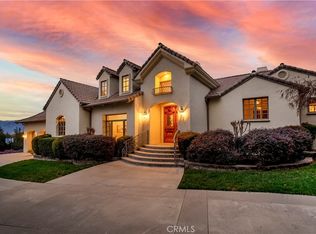 650 W Sunset Dr, Redlands, CA 92373