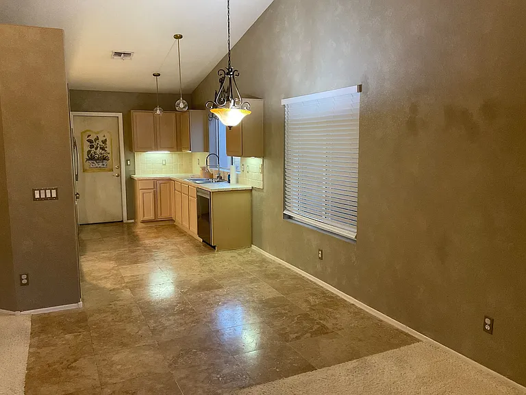 11633 W Fishhook Ct — Photo 13