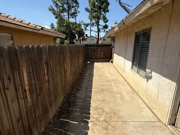 2800 Gosford Rd, Bakersfield, CA
