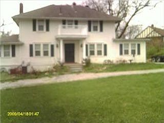 2nd image of 1643 E Us Highway 24