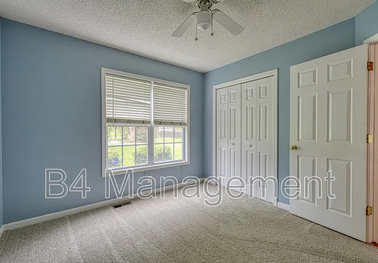 208 Cotton Creek Dr — Photo 25