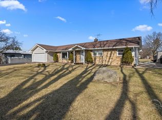 (Undisclosed Address), Naperville, IL 60563