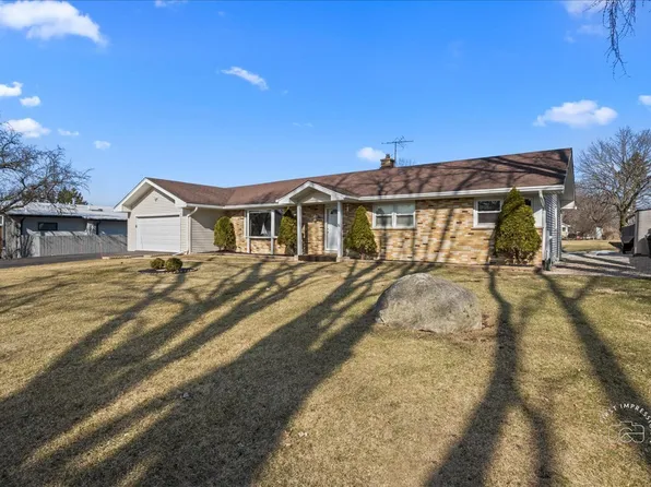 (undisclosed Address), Naperville, IL 60563