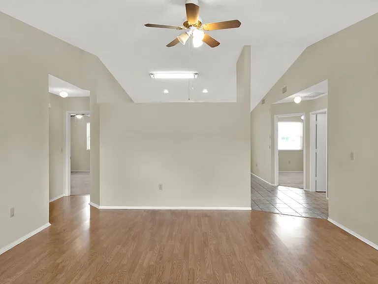 4241 Alamanda Blvd — Photo 7