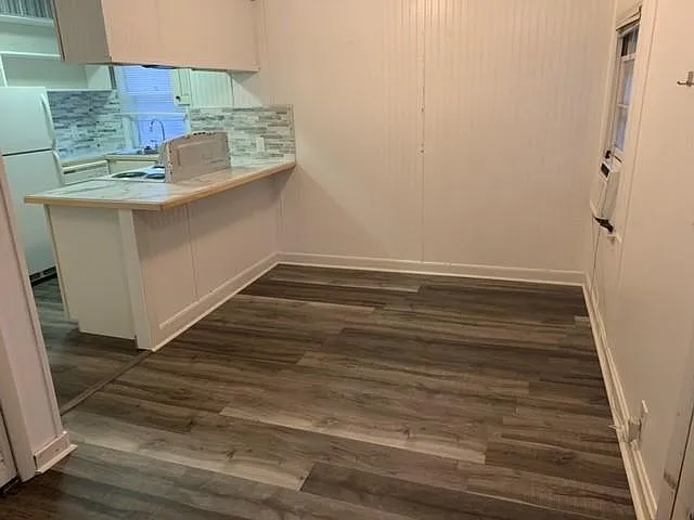 636 S Loomis Ave #C — Photo 7