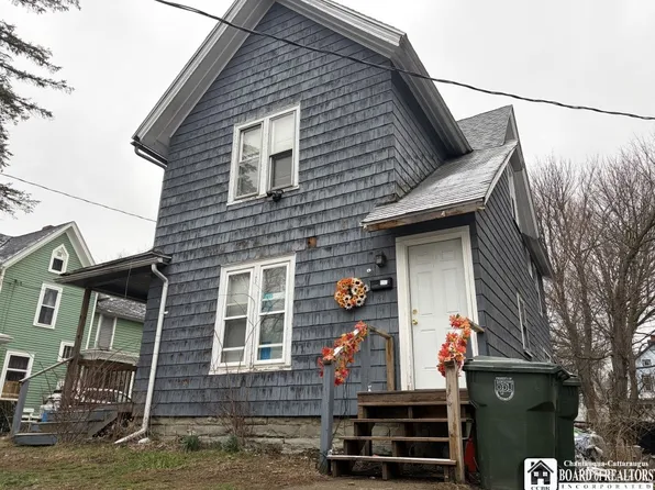 47 Falconer St, Jamestown, NY 14701