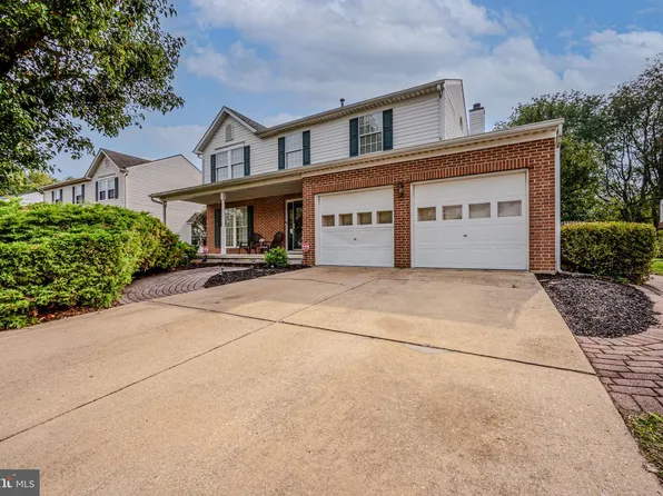 43 Walker Dr, New Castle, DE 19720