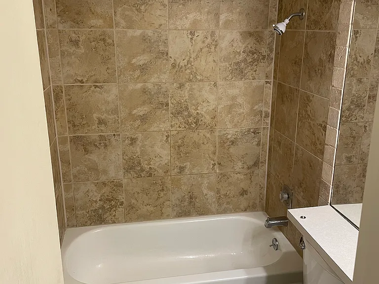 3844 Peppertree Dr — Photo 17