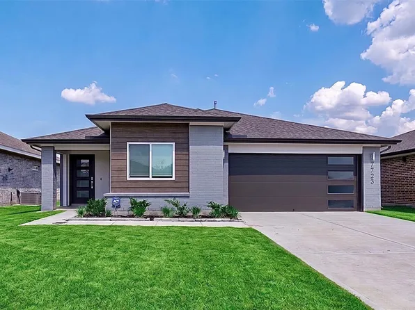 7723 Brushwood Dr, Rosharon, TX 77583