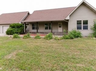 37203 Zilm Rd, Wilmington, IL 60481