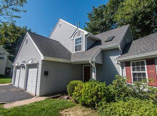 11 Commons Dr, Neptune, NJ 07753