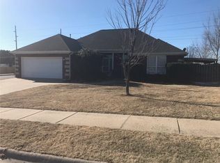 1102 SW Tinsley St, Bentonville, AR 72712