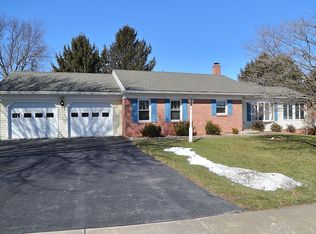 106 Florentine Dr, Willow Street, PA 17584