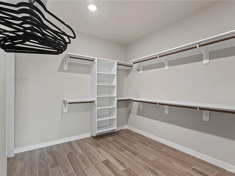 4809 S Markland Ave — Photo 16