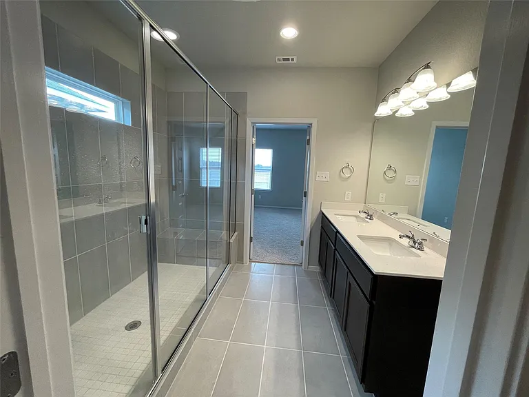 2801 Winding Creek Rd — Photo 14