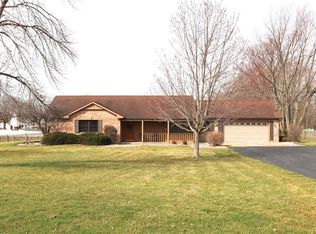 94 Crystal Ln, Bismarck, IL 61814