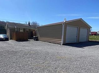 2032 Virginia Ave, Bluefield, VA 24605