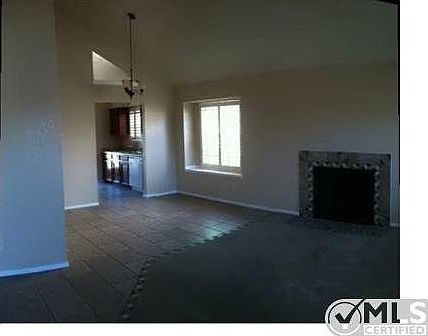 4th image of 8437 Saratoga Dr