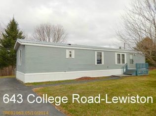 643 College Rd, Greene, ME 04236