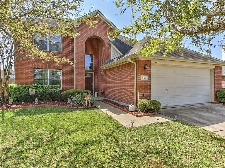 5302 Palo Duro Dr — Photo 1