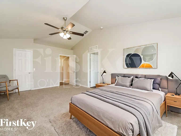 331 Columbo St — Photo 12