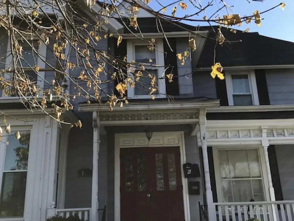 195 S Main St