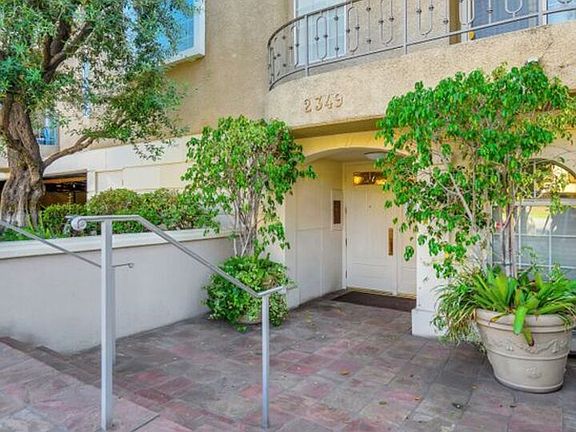 4th image of 2349 S Beverly Glen Blvd Unit 203
