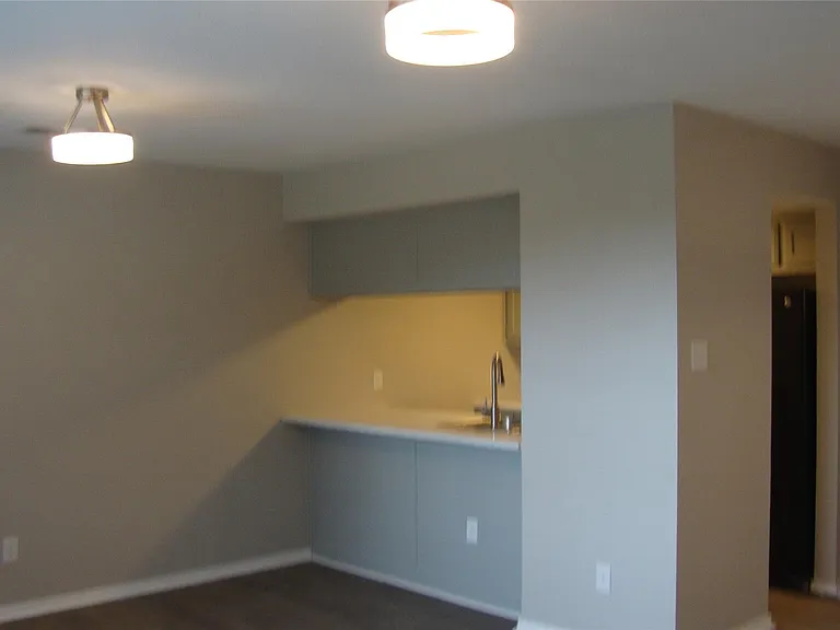20802 Bonanza St #3 — Photo 4