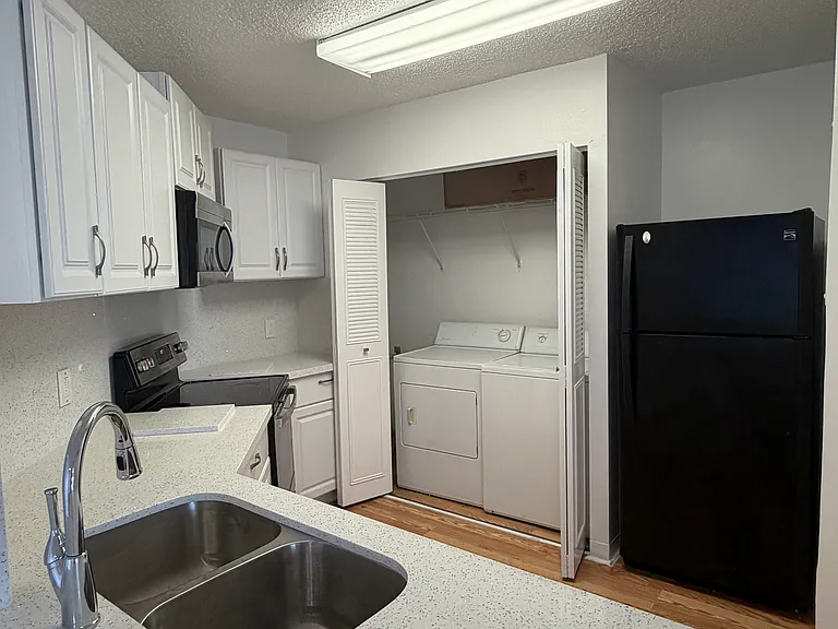 6272 NW 186th St #311 — Photo 9