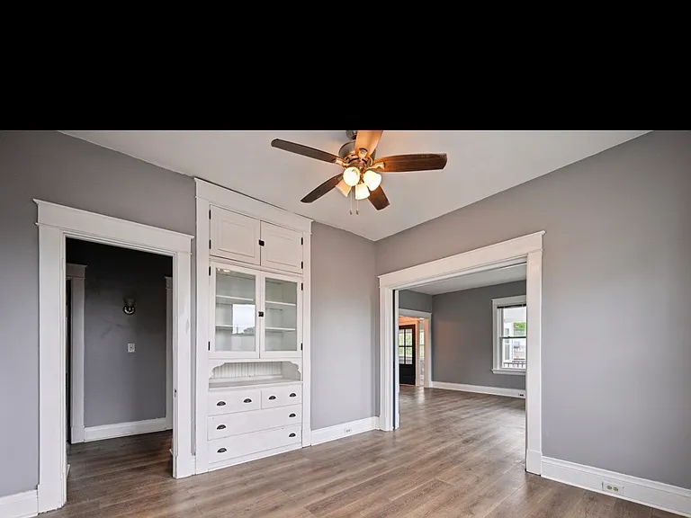 6815 Montgomery Rd — Photo 6